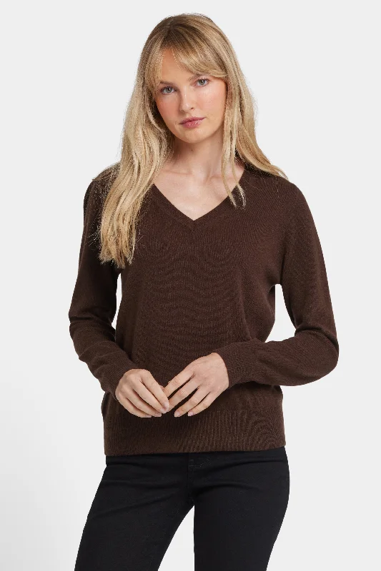 Cashmere Classic V-Neck Sweater - Brown